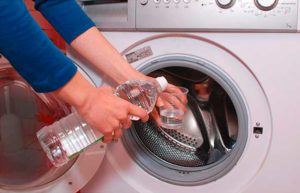 Почистване на пералня с оцетна киселина
