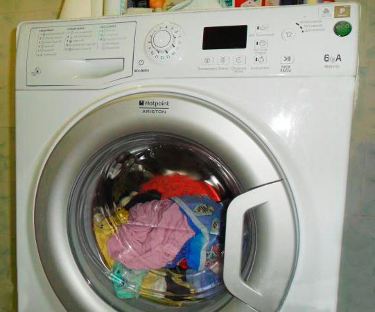 Вратата на пералнята е блокирана